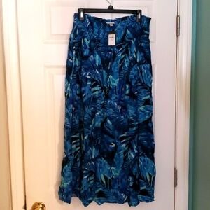 Plus size skirt size 22/24